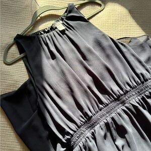 H&M Elegant Navy Blue Sleeveless Midi Dress